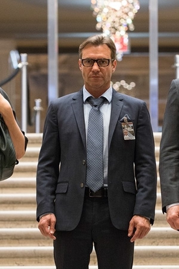 Transporter: La Serie – S02E12 – Game over