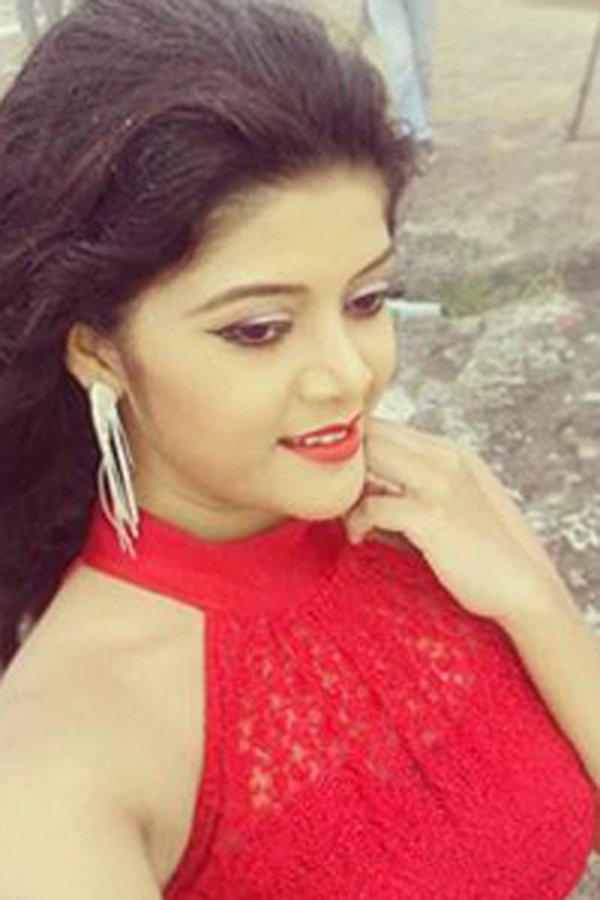 Syon Hazarika's headshot