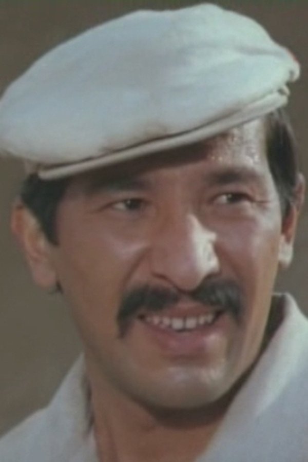 Farrok Kosimov's headshot