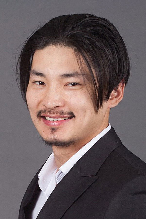 Ayan Utepbergen's headshot