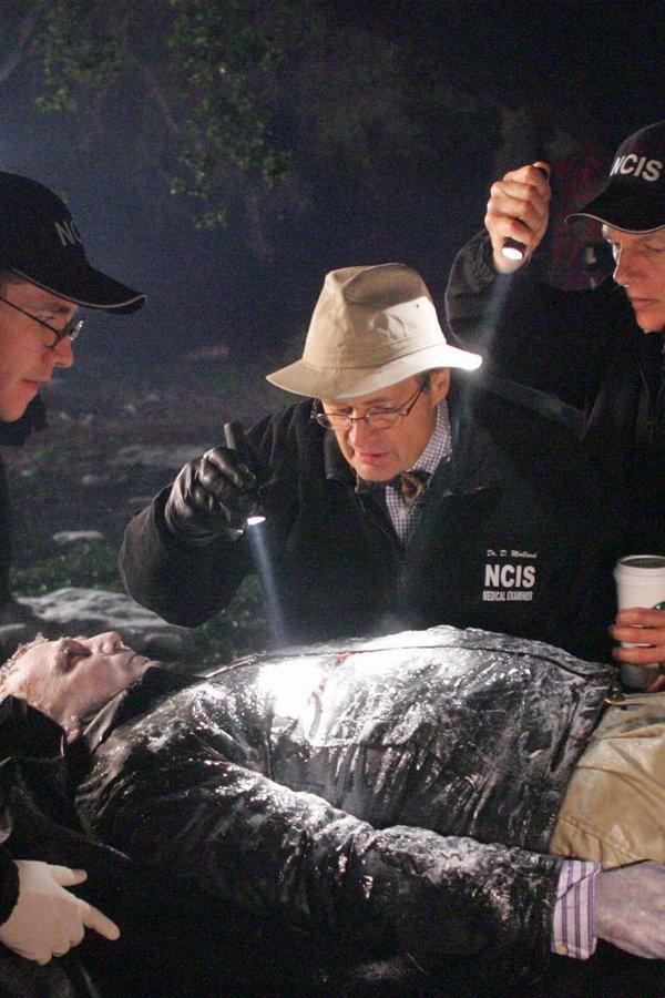 NCIS – Unità anticrimine – S03E19 – Sepolti nel Ghiaccio