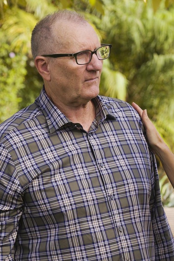 Modern Family – S08E13 – Chef Dumont