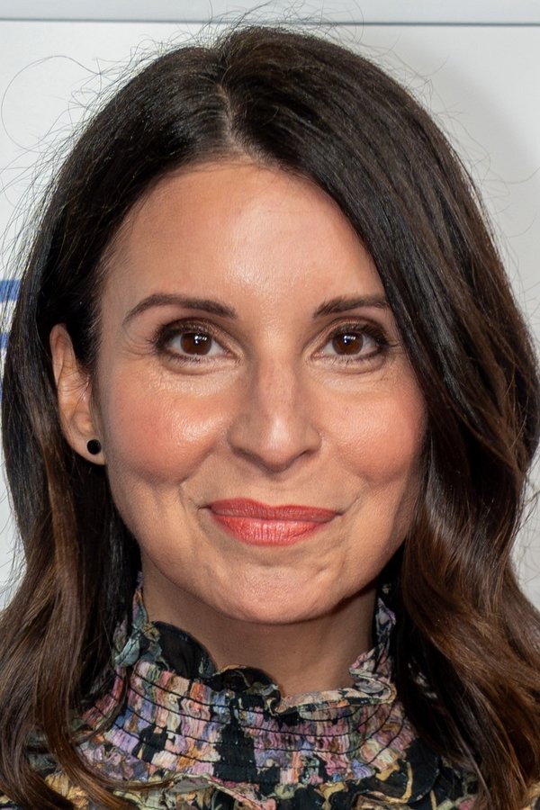 Beth Dover's headshot