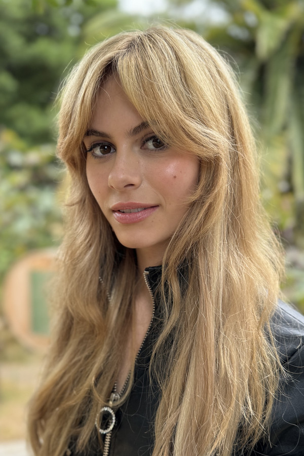 Lou Lou Safran's headshot