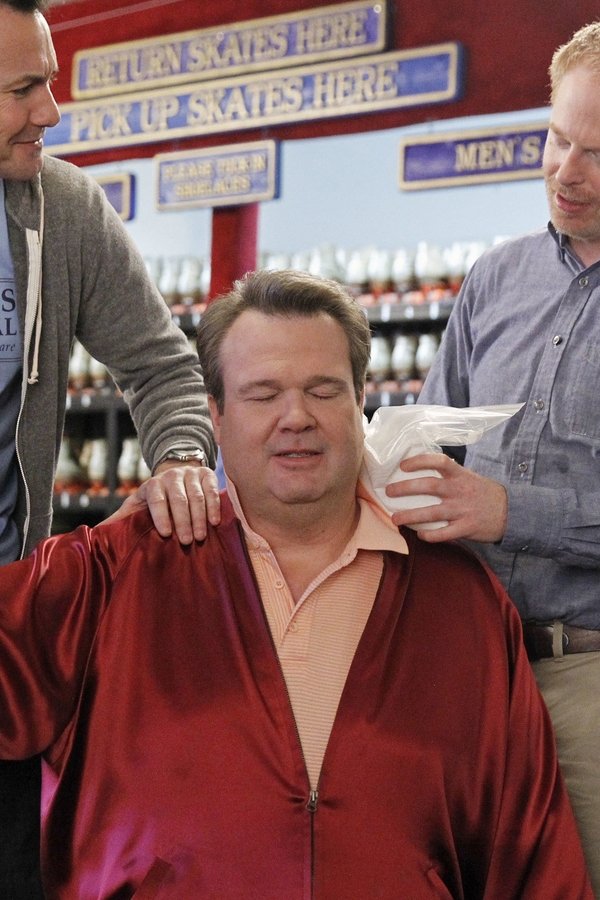 Modern Family – S04E22 – Serata di beneficenza