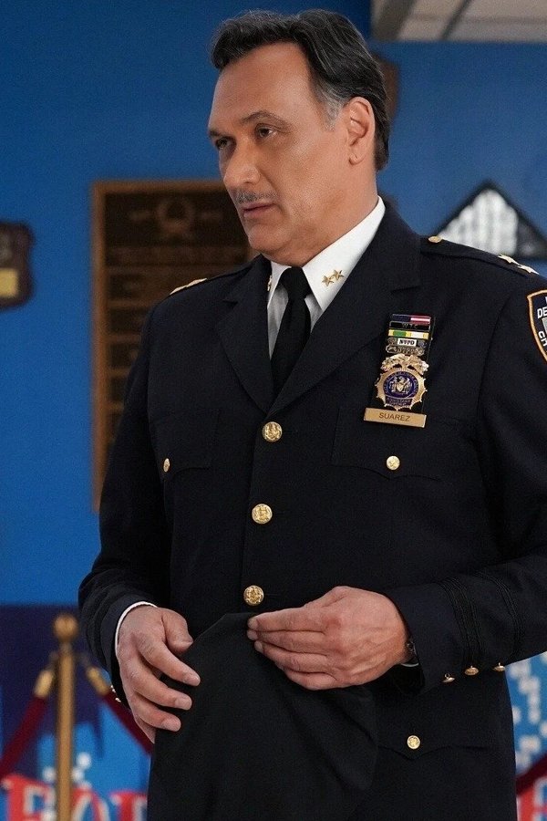 East New York – S01E18 – Episodio 18