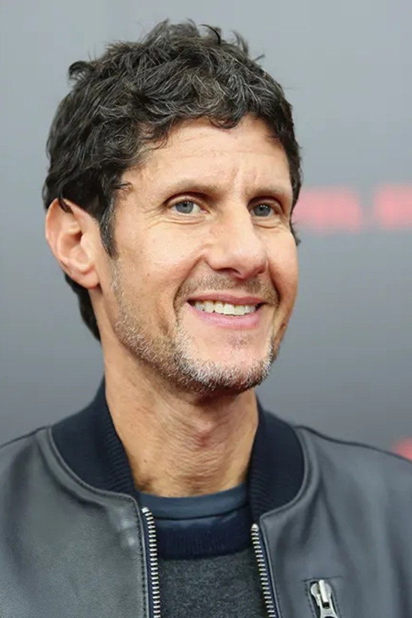 Michael Diamond's headshot