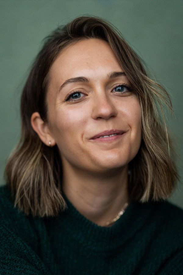 Sally Collett's headshot