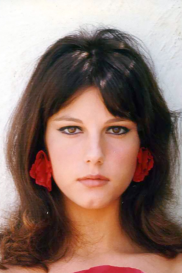 Stefania Sandrelli's headshot