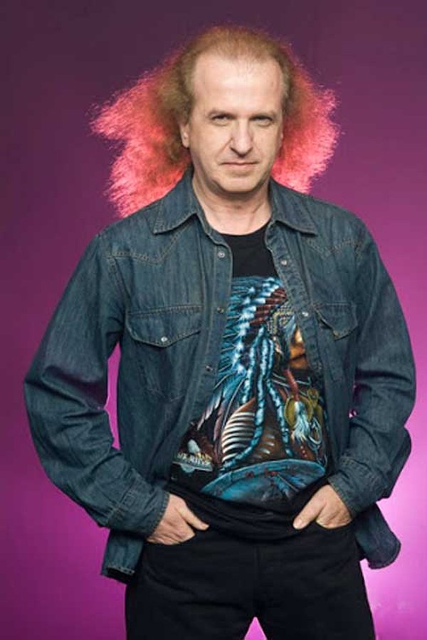 Armando de Castro's headshot