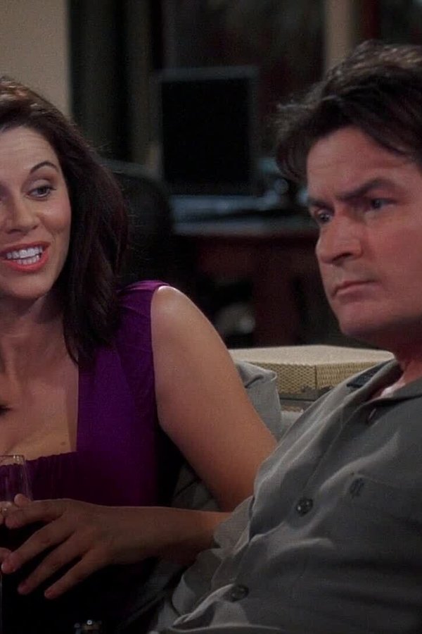 Due uomini e mezzo – S06E16 – Un’aria familiare