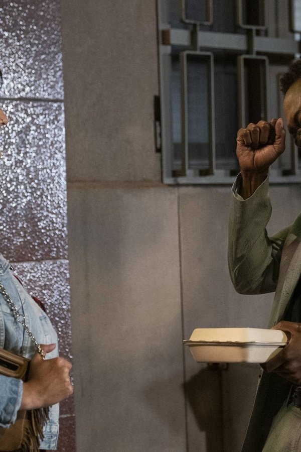 Love Life – S02E02 – Episodio 2
