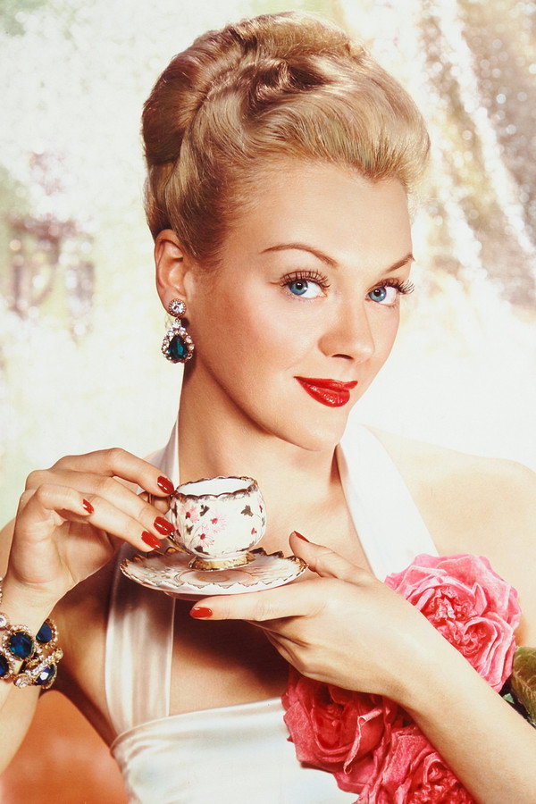 Leslie Brooks's headshot