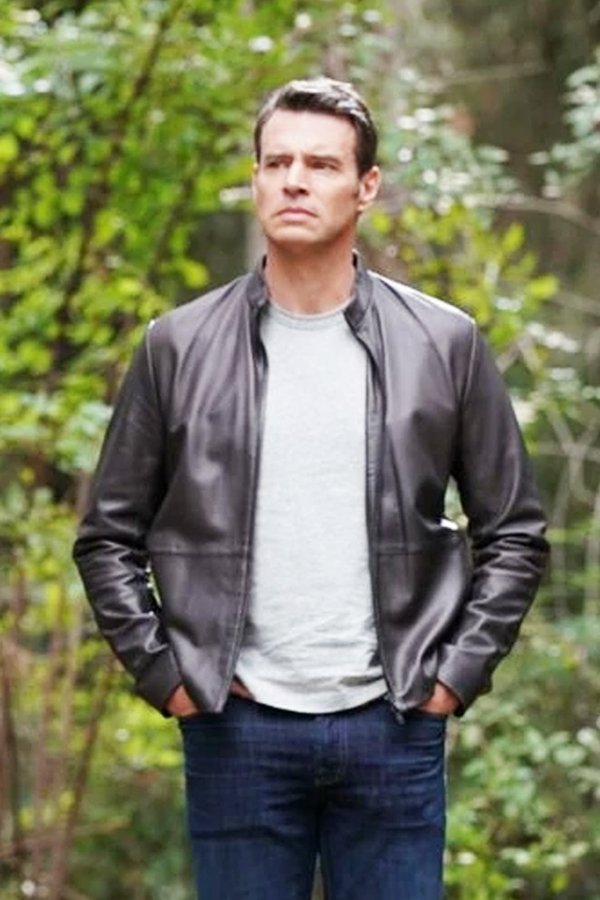 Scandal – S07E08 – Robin