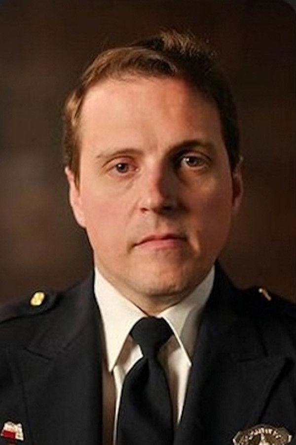 Daniel Hodges's headshot