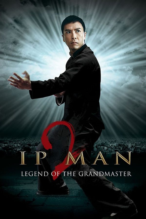 Having defeated the best fighters of the Imperial Japanese army in occupied Shanghai, Ip Man and his family settle in post-war Hong Kong. Struggling to make a living, Master Ip opens a kung fu school to bring his celebrated art of Wing Chun to the troubled youth of Hong Kong. His growing reputation soon brings challenges from powerful enemies, including pre-eminent Hung Gar master, Hung Quan.