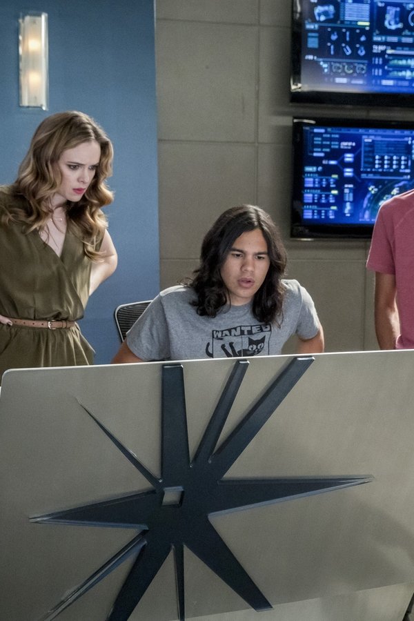 The Flash – S04E02 – Segnali misti