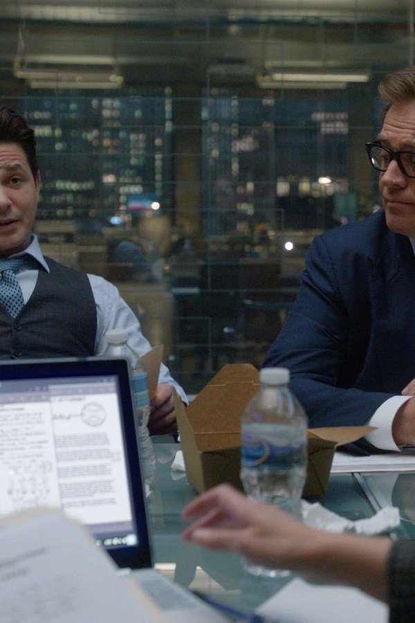 Bull – S03E12 – Per un pelo