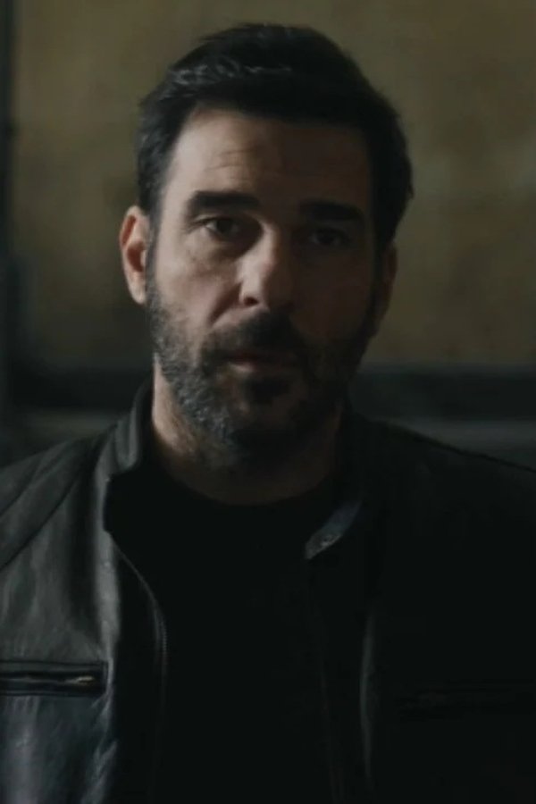 Il clandestino – S01E07 – La ragazza scomparsa