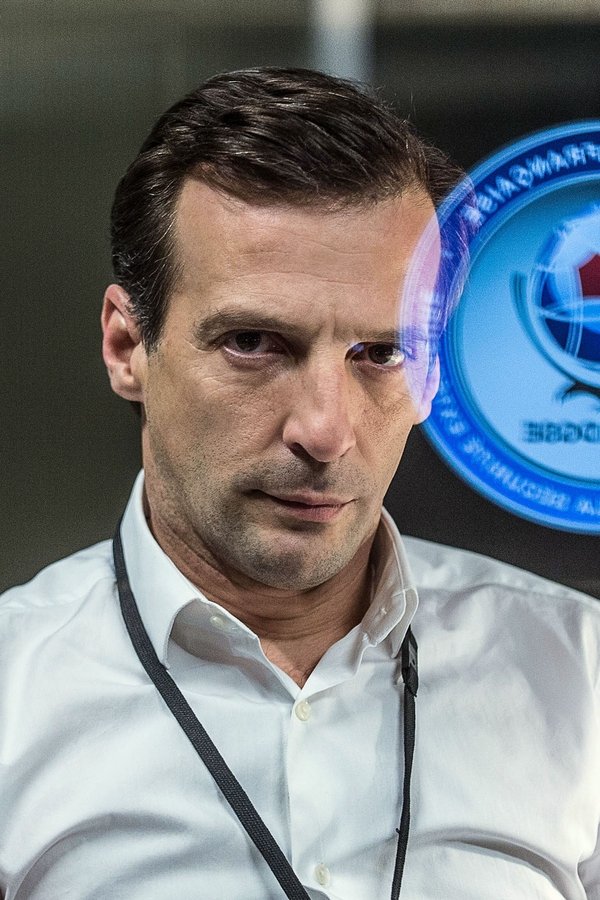 Le Bureau: Sotto copertura – S01E01 – Ritorno alla normalità