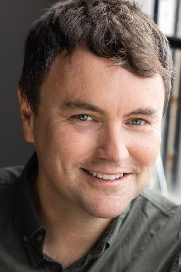 Thomas Sainsbury's headshot