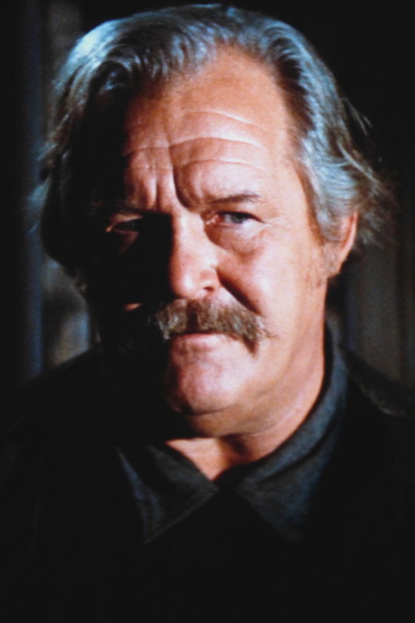 Walter Barnes's headshot
