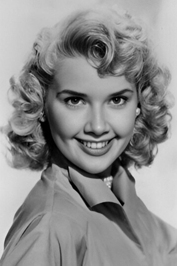 Yvonne Lime's headshot