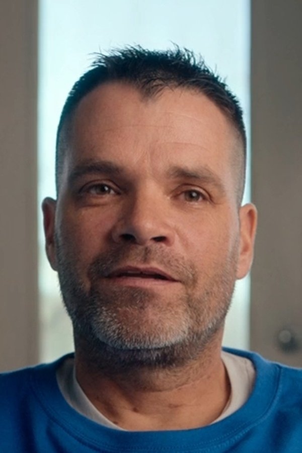 Shawn Licari's headshot