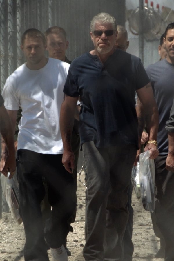 Sons of Anarchy – S04E01 – Fuori