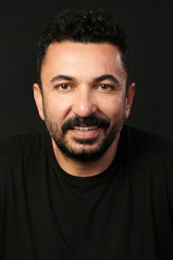 Toygan Avanoğlu's headshot