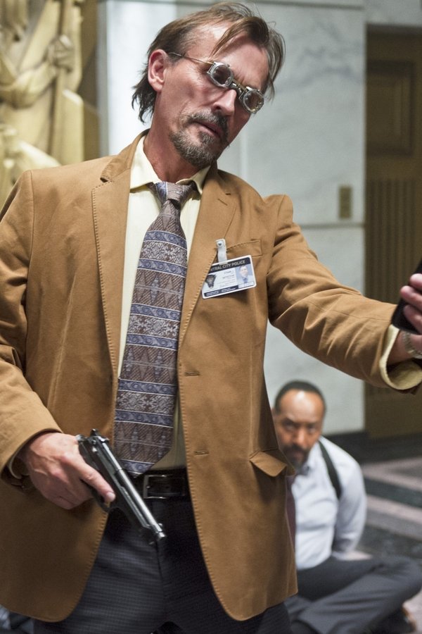 Flash - Saison 1 Episode 7