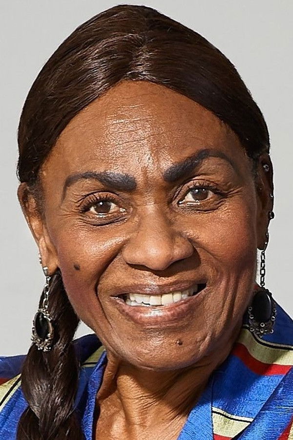 Marcia Barrett's headshot