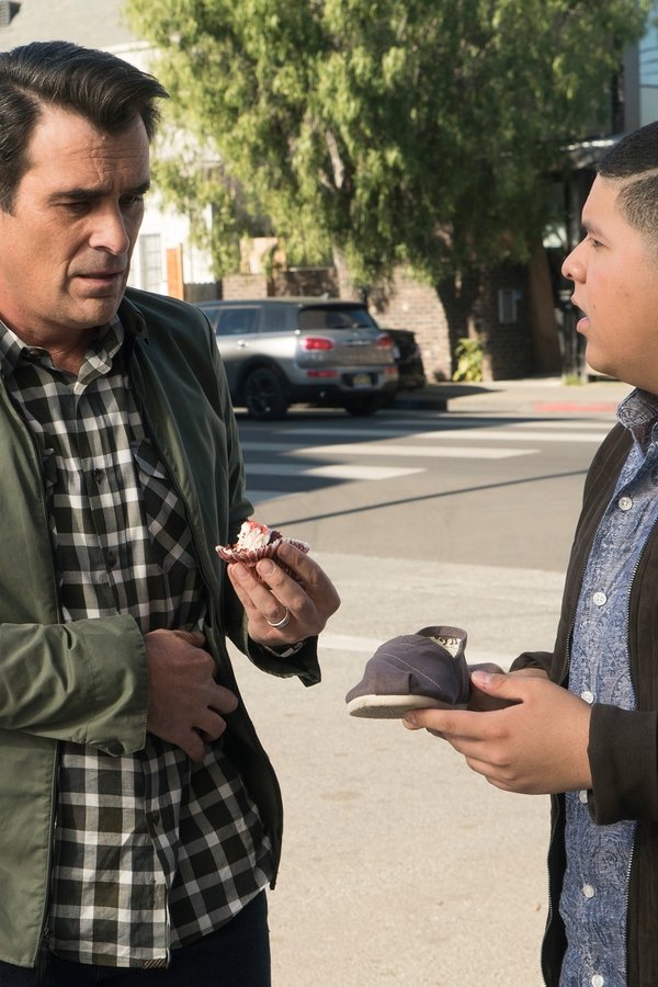 Modern Family – S09E13 – Le ceneri