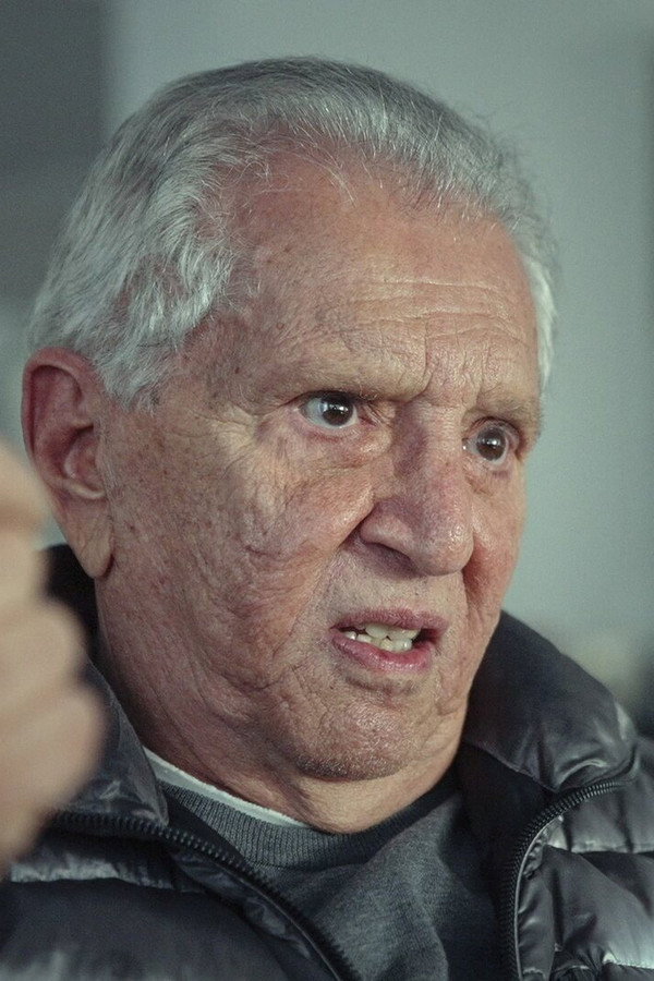 Chico Anysio: Um Homem à Procura de Um Personagem