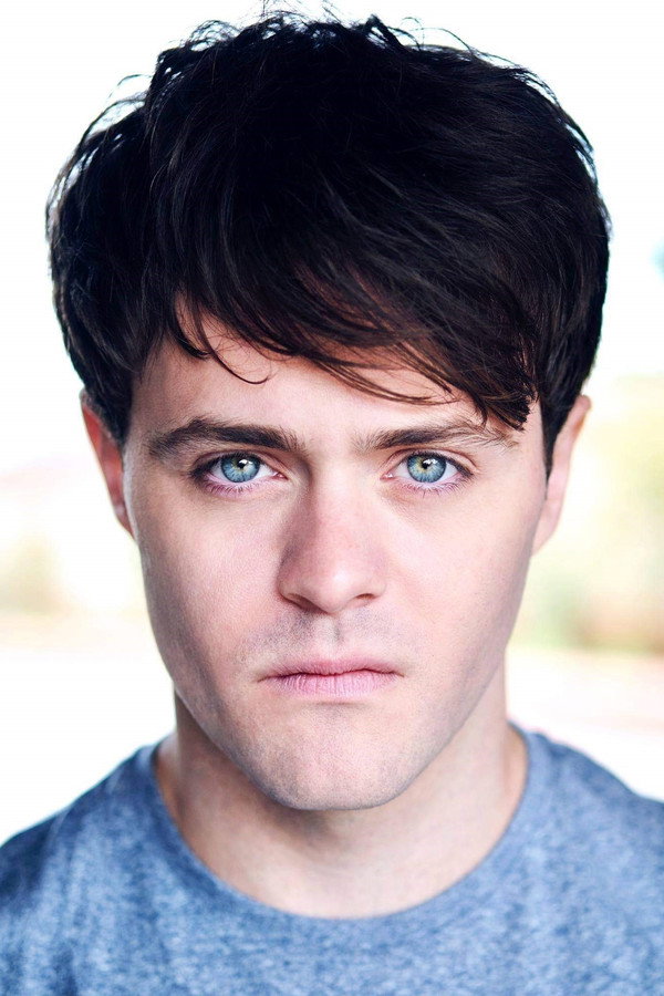 Joey Batey's headshot
