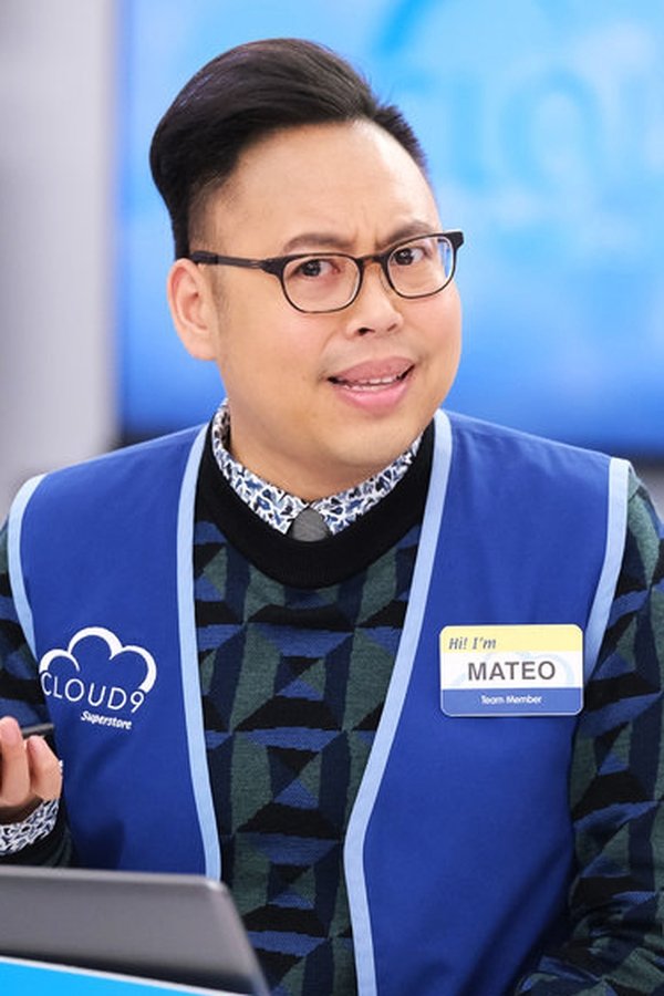 Superstore – S04E22 – La giornata dei dipendenti