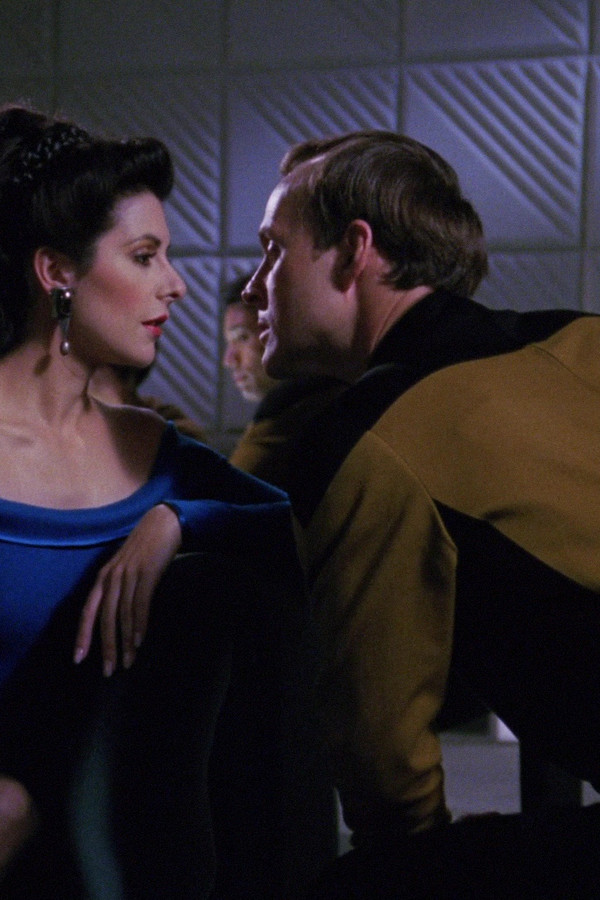 Star Trek: The Next Generation - Bölüm 21
