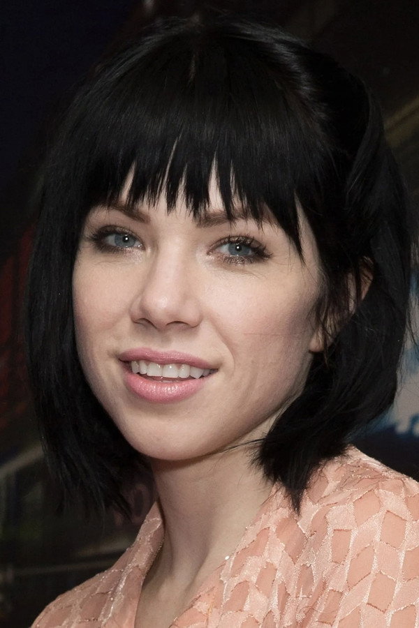 Carly Rae Jepsen's headshot