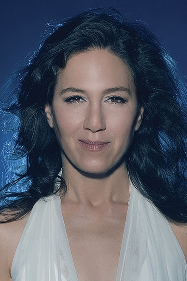 Donna DeLory's headshot