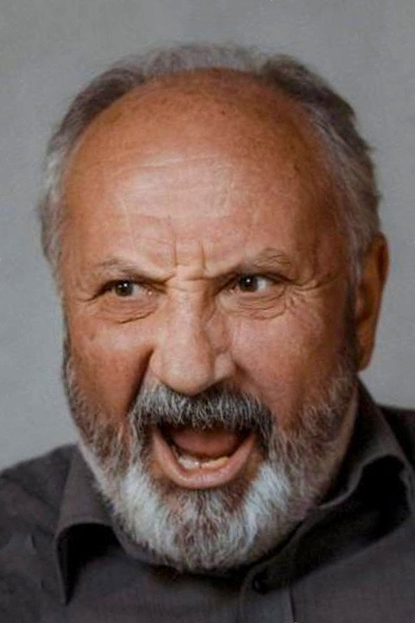 Petar Mirčevski's headshot