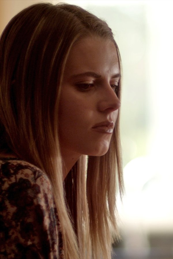 Delitti in copertina – S01E01 – Episodio 1