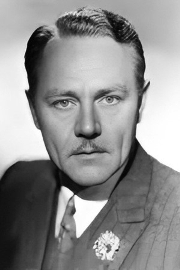 Wallis Clark's headshot
