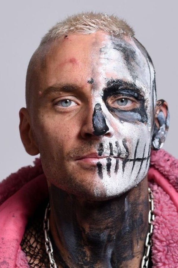 Samuel Ratsch's headshot