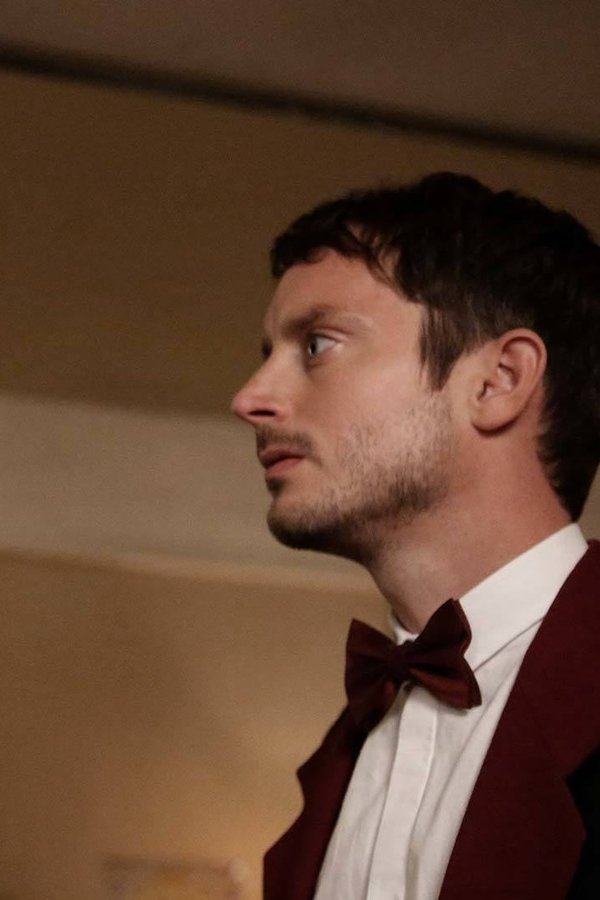 Dirk Gently, agenzia di investigazione olistica – S01E01 – Orizzonti