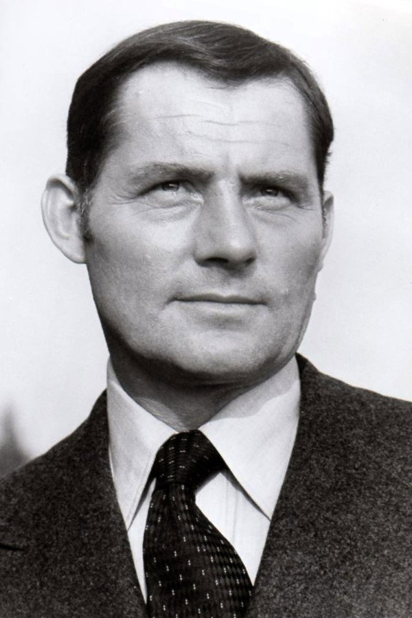 Robert Shaw's headshot