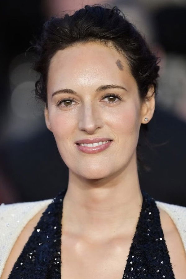 Phoebe Waller-Bridge's headshot