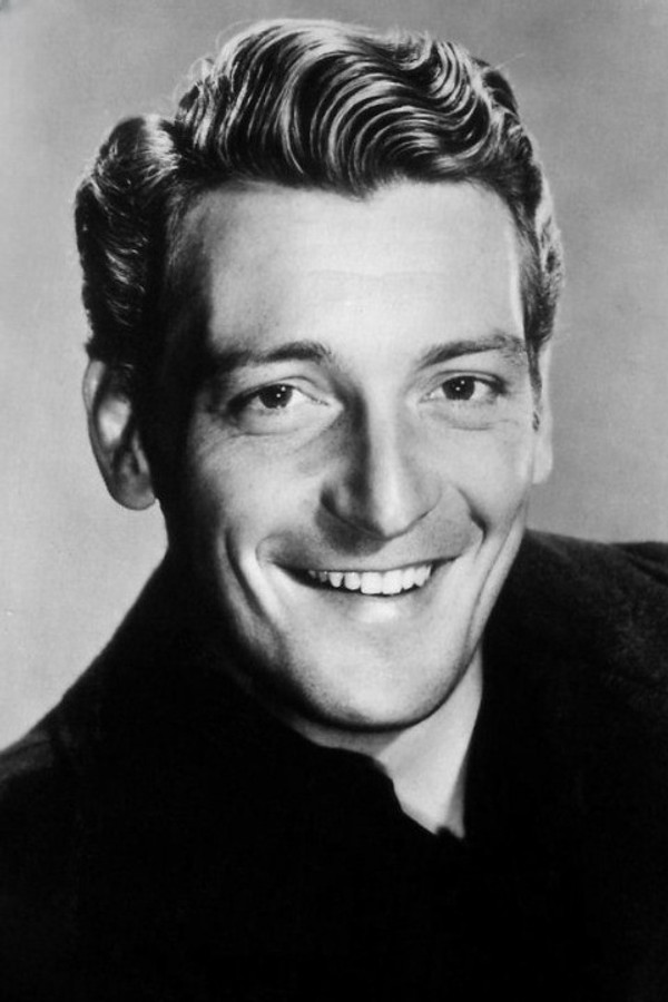 Carlos Thompson's headshot