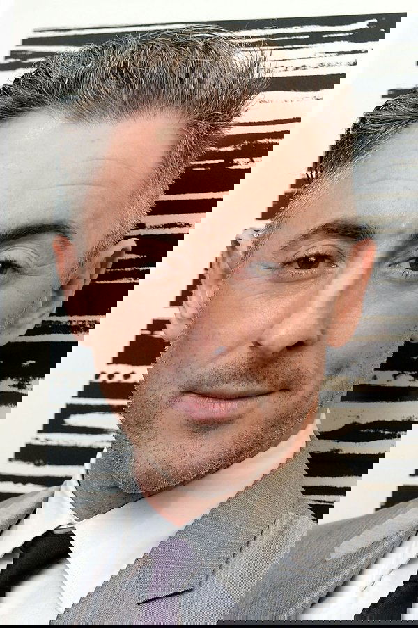 Alan Cumming