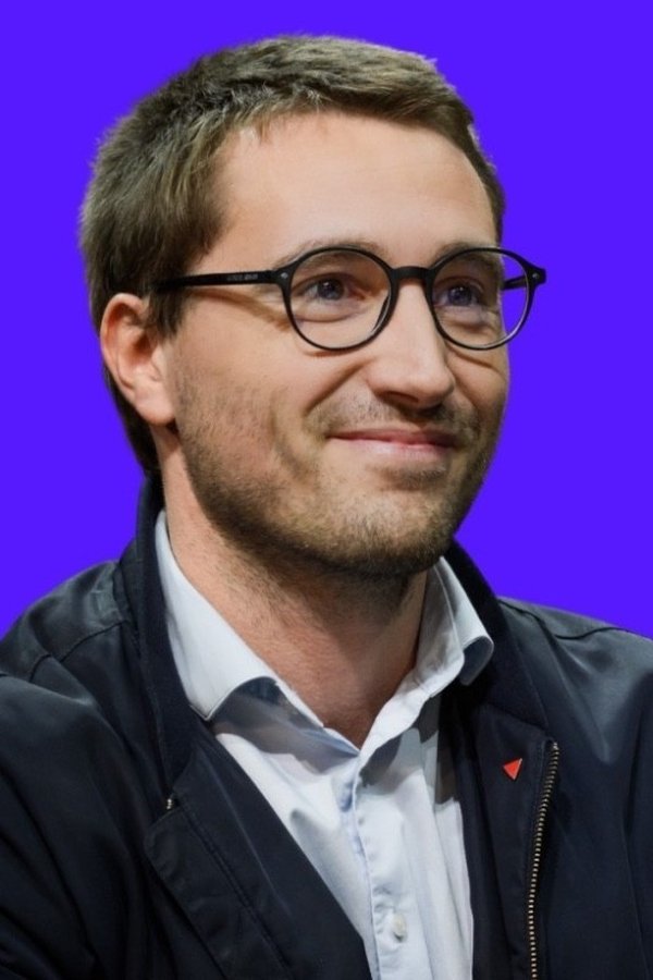 Antoine Léaument's headshot