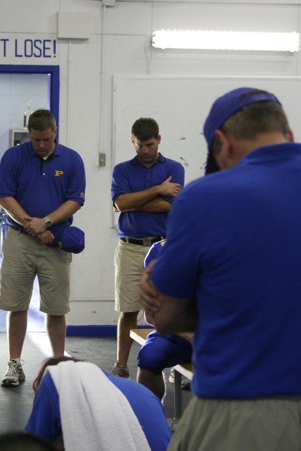 Friday Night Lights – S01E03 – Episodio 3